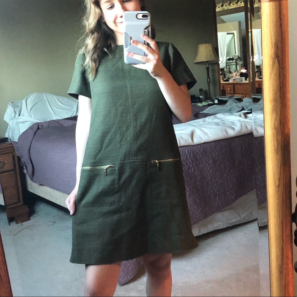 Tahari Green Zipper Pocket Shift Dress